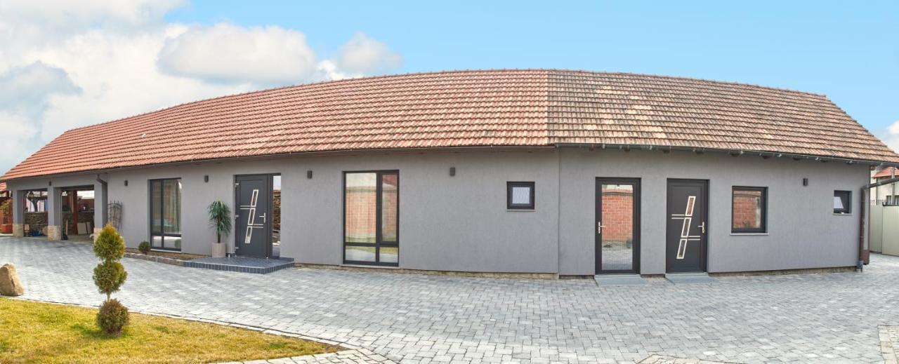 Apartament Travel La Casa Piano House,Cu Parcare Alba Iulia Buitenkant foto